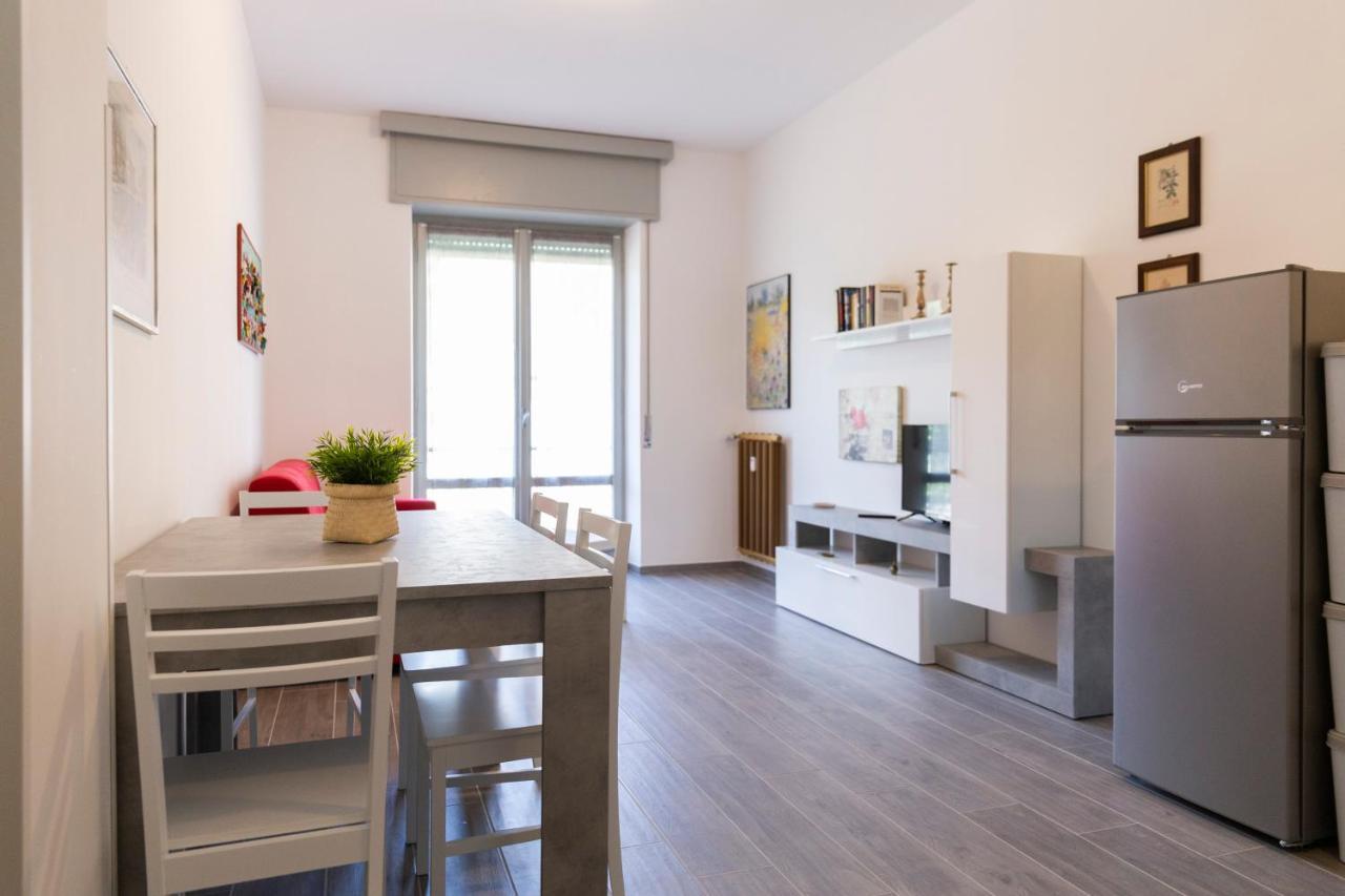 Gray Pearl - Modern Apartment In City Center Arona Extérieur photo