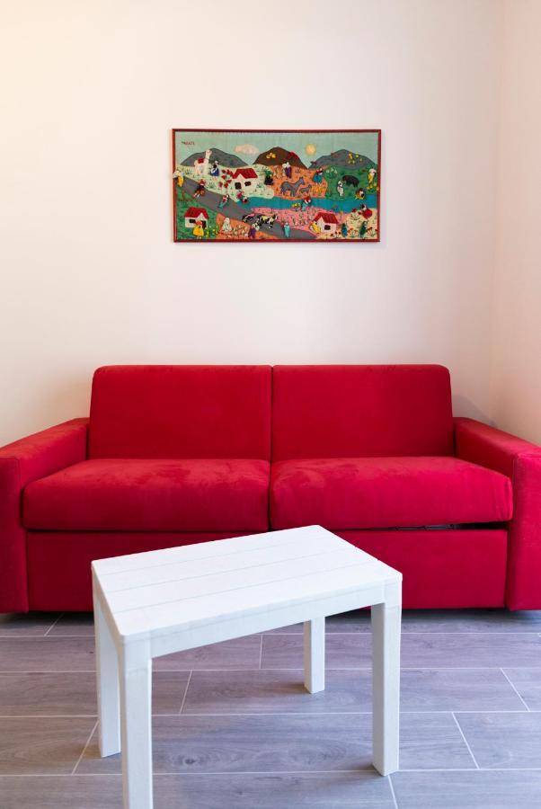 Gray Pearl - Modern Apartment In City Center Arona Extérieur photo